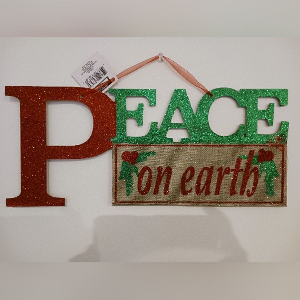 “Peace on Earth” Glittery Christmas Wall/Door Hanging Sign